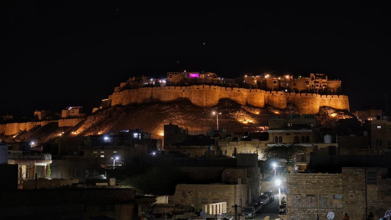 Jaisalmer Hostel Crowd Bagian luar foto